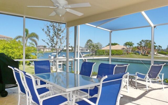 Pet-friendly Home With Southern Exposure and Pool