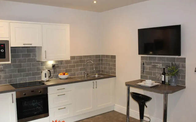 Hillview Serviced Apartments