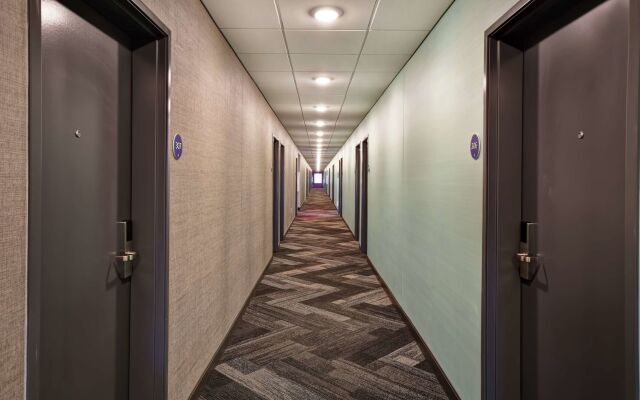 Tru By Hilton Denver South Park Meadows