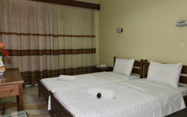 Hotel Rex Politi