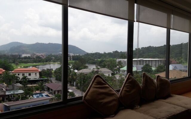 The Green Golf Residence Condominium