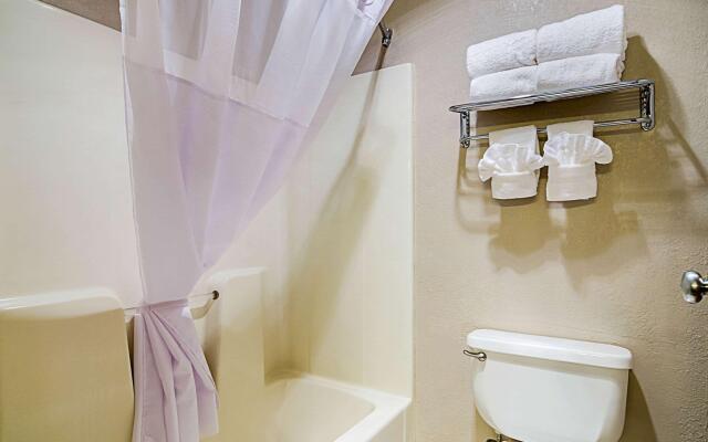 Quality Inn Sidney I-80