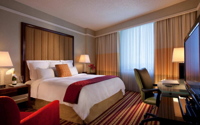 Renaissance Dallas Hotel