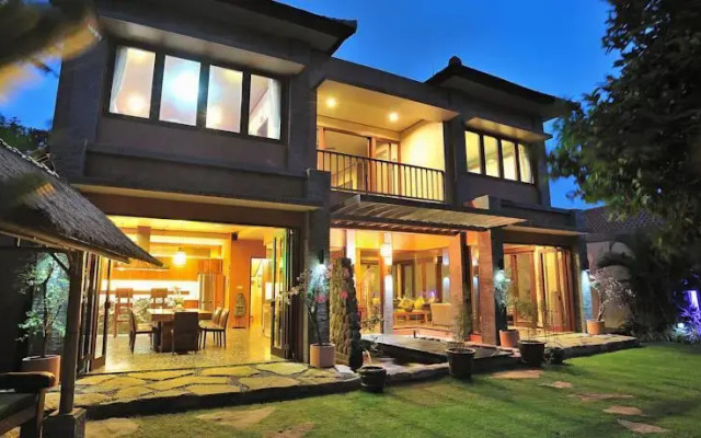 Villa Sudamala