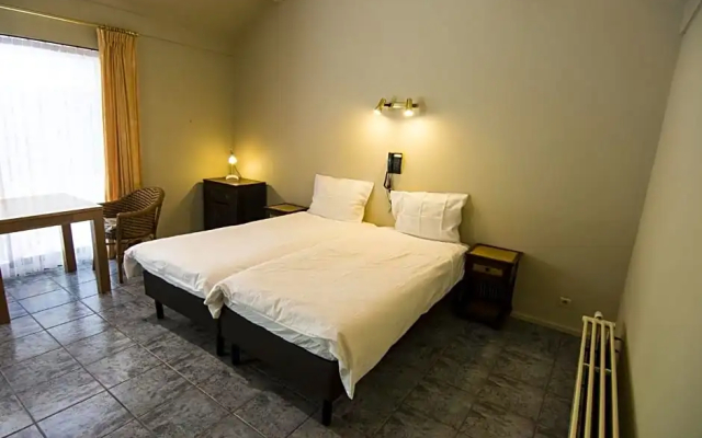 Hotel Pacific - фото 2