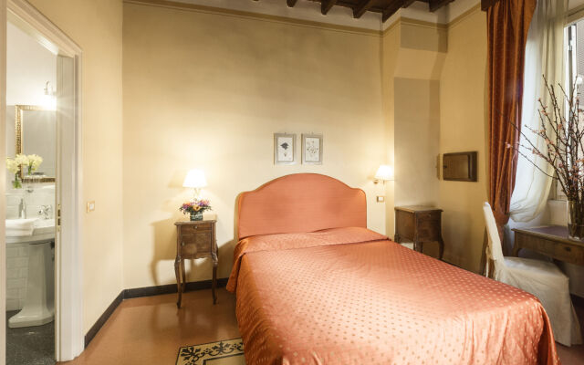 Casa de' Fiori Biscione