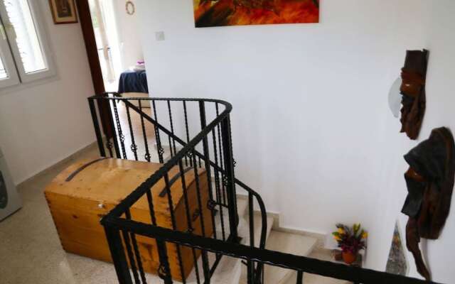 Villa Jasmine by Amy Villas