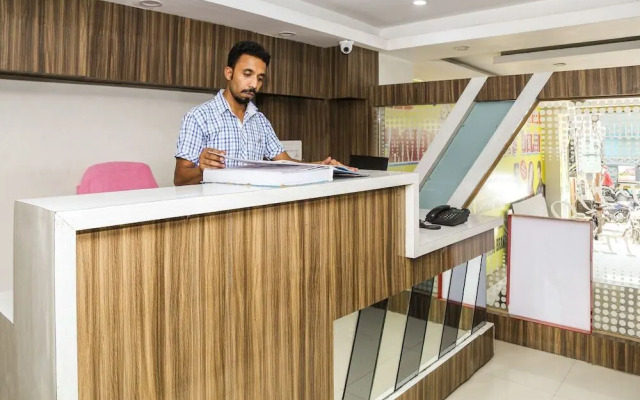 Hotel Veer Bhumi Palace by OYO Rooms