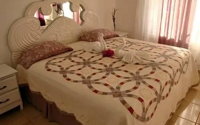 El Malecon B&B Hotel