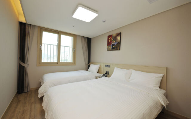 The Hotel Soo