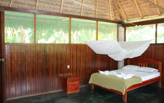Paradise Amazon Lodge & Adventure