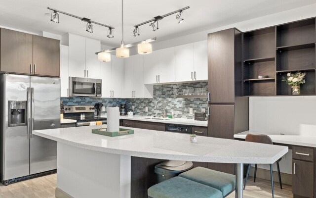 TWO Modern Waterfront Cozysuites sidebyside