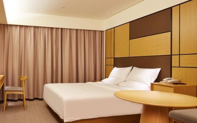 JI Hotel Shanghai Stadium