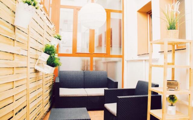 Lollipop Flats City Center Suite II
