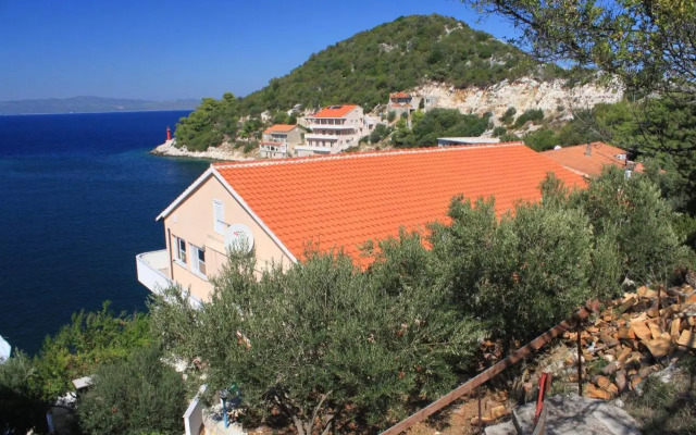 Apartment Zaklopatica 8342b