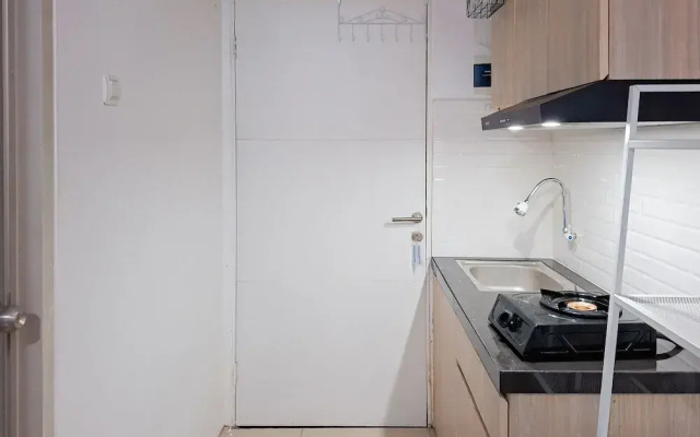 Minimalist Studio At Urbantown Serpong Apartment