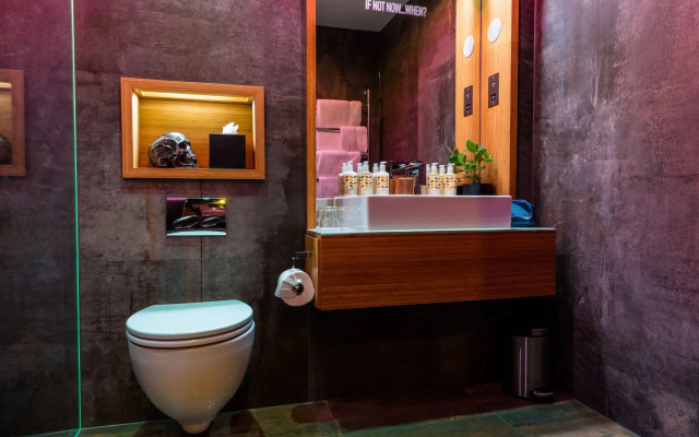 The Megaro Hotel - Kings Cross St Pancras, London