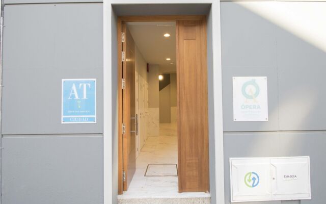 Ópera Apartments Alameda