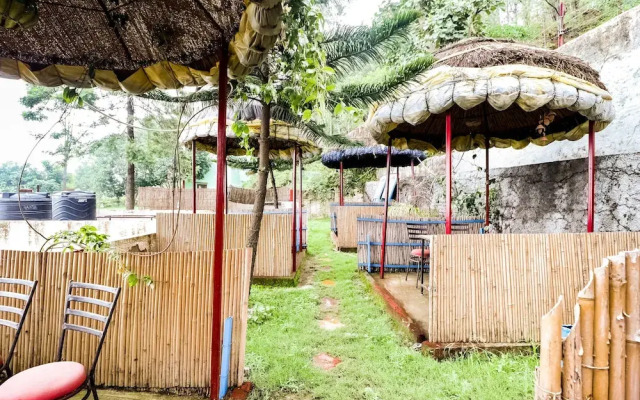 Hotel Dk Palace by OYO Rooms