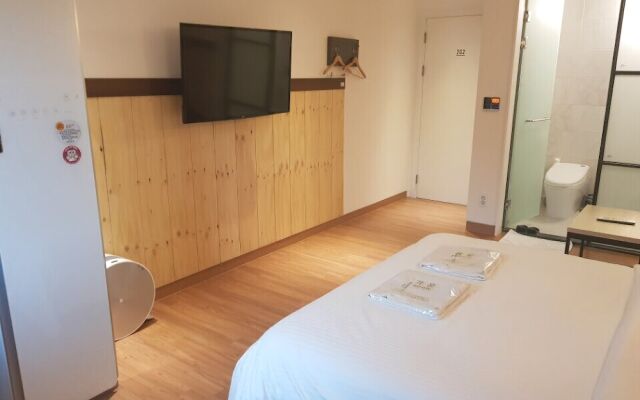 Yongin Monterey 17 Hotel