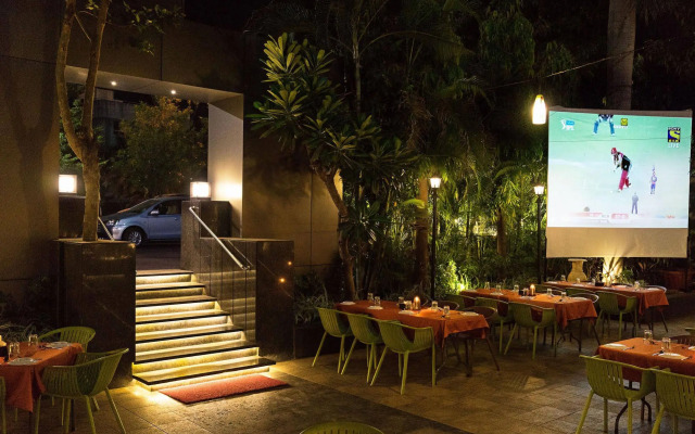 Treebo Premium Grand Emerald