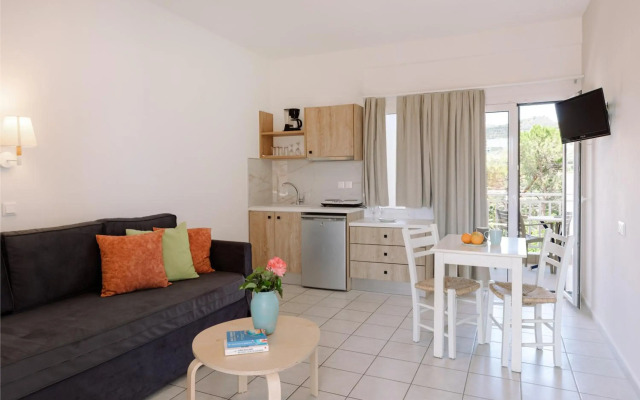 Ormos Atalia Aparthotel