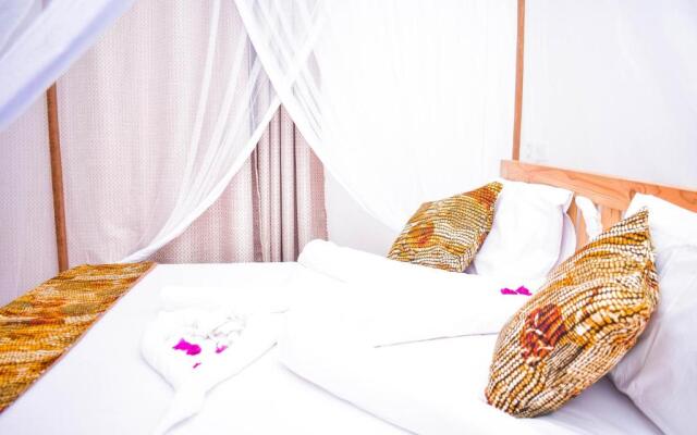 Uhuru House and Restaurant