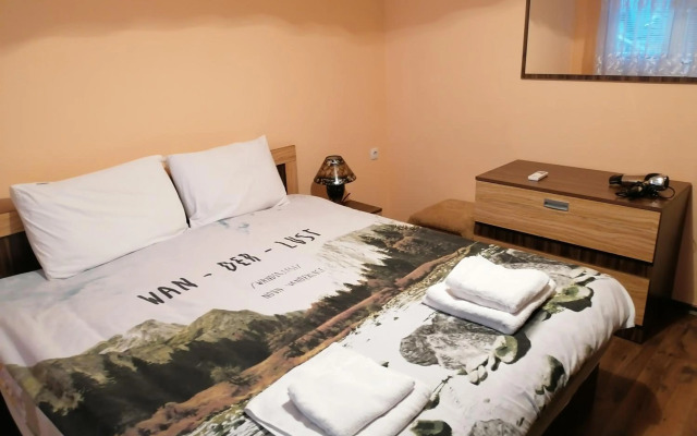 Comfy 2BR Apart in Kapana Creative District Top Center