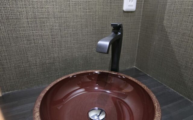 GUESTHOUSE Higasikujyou Yanagi Sitamachi