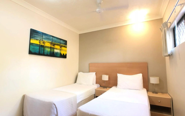 City Plaza Apartments