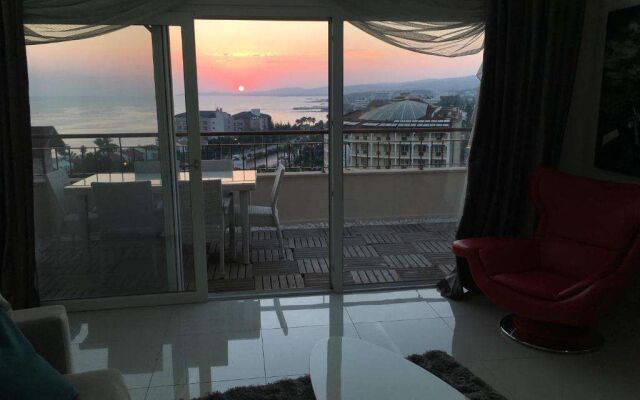 Elite Penthouse