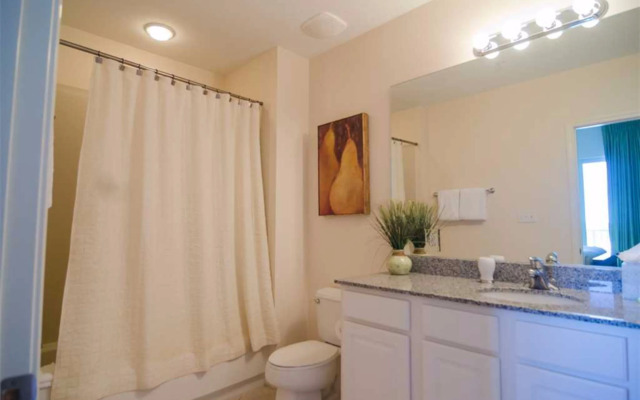 Grandview East Condominuims by Royal American Beach Getaways