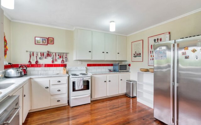 Rustic 2BR nr Mission Bay w Garden view