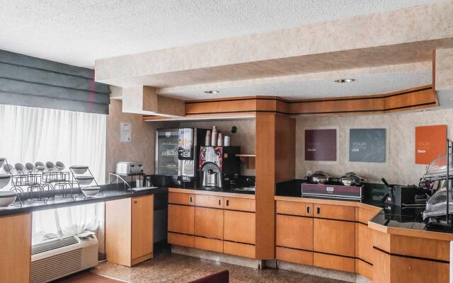 Mississauga Inn and Suites