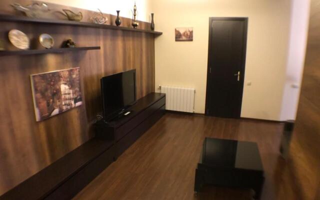 Freedom Square Apartment