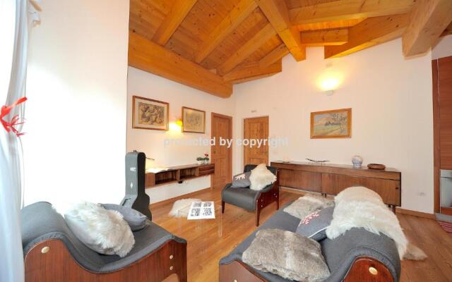 Attic Campiglio Style 7