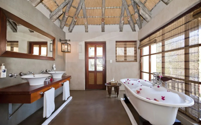 Divava Okavango Resort & Spa