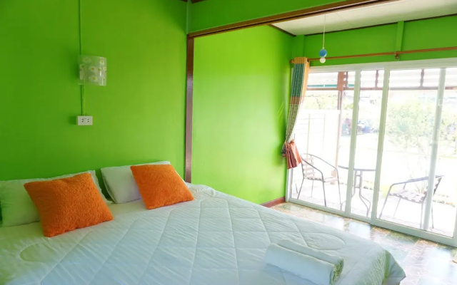 Thong Hug House Resort