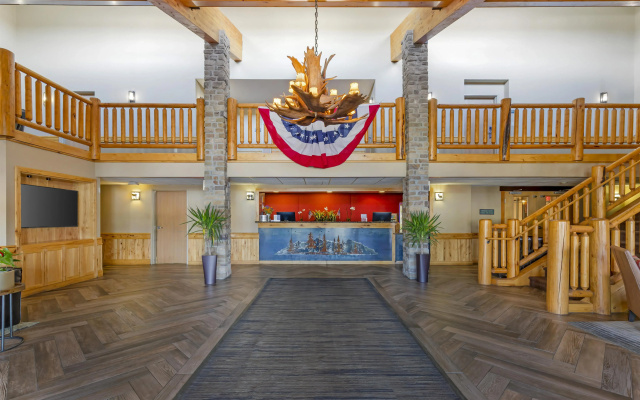 Best Western Plus McCall Lodge & Suites
