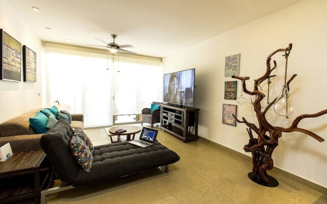 Breathtaking 2 Bedroom, Private Terrace - Bbq