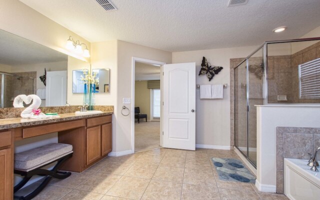 The Shire-5 Bedrooms House w/pool-4703TS