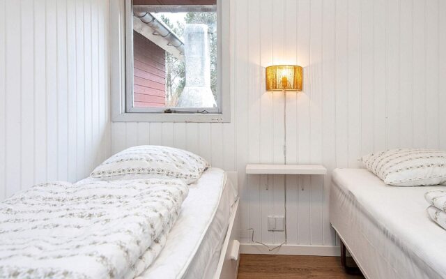 6 Person Holiday Home in Romo