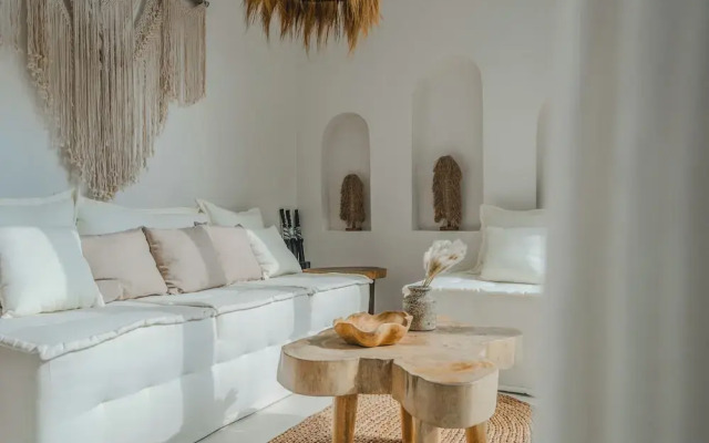 Luana Villa by Betterplace