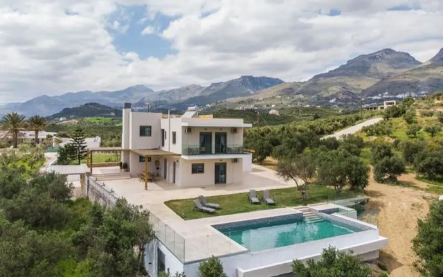 Terra Divina Damnoni