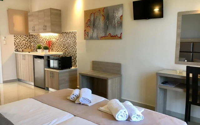 Roula Kotsonis Superior Apartment