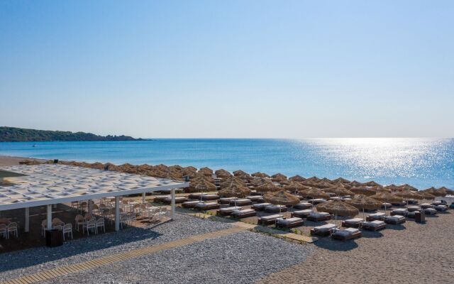 La Marquise Luxury Resort Complex