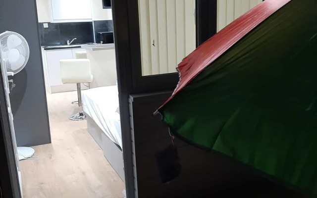 Budget Ensuite Room in Thamesmead