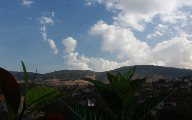Barouk Chouf "The View"