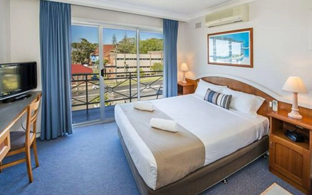 Caribbean Motel – Guest Rooms – Coffs Harbour