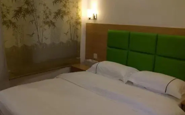 Dafuhao Hotel (Zhaoqing Xijiang South Road)